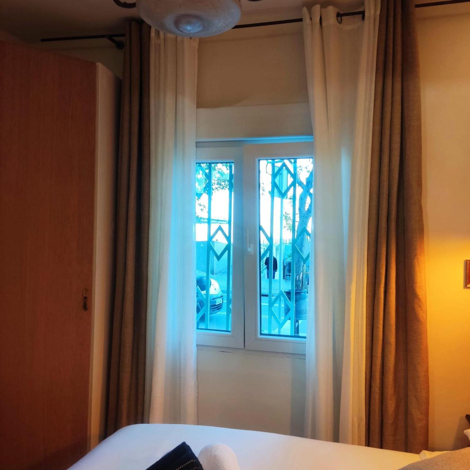 Private Rooms Barcelona Exterior foto